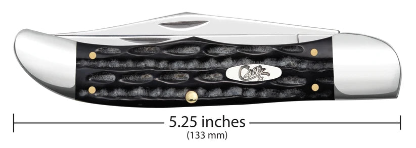 Closed Case Folding Hunter showing 5.25-inch length
