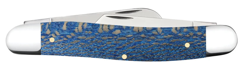  reverse side
Reverse side of the closed Case Smooth Blue Sycamore Wood Stockman showing blue wood grain and metal bolsters