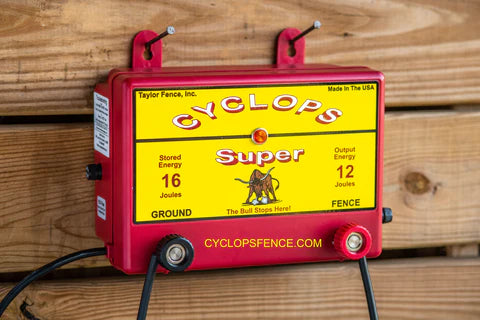 Cyclops SUPER 12 Joule AC Electric Fence Energizer