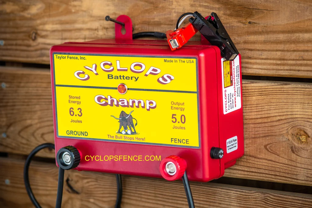 Cyclops CHAMP 5 Joule 12V DC Battery Electric Fence Energizer